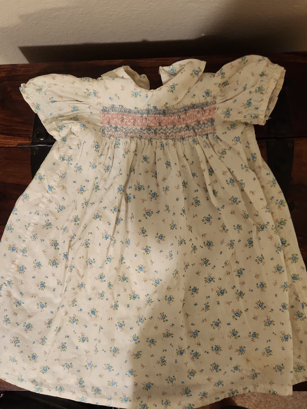 VTG Handmade Smocked Infant Girl Dress - Picture 3 of 12
